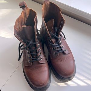 Dr. Martens Pascal women size 8 genuine leather brown